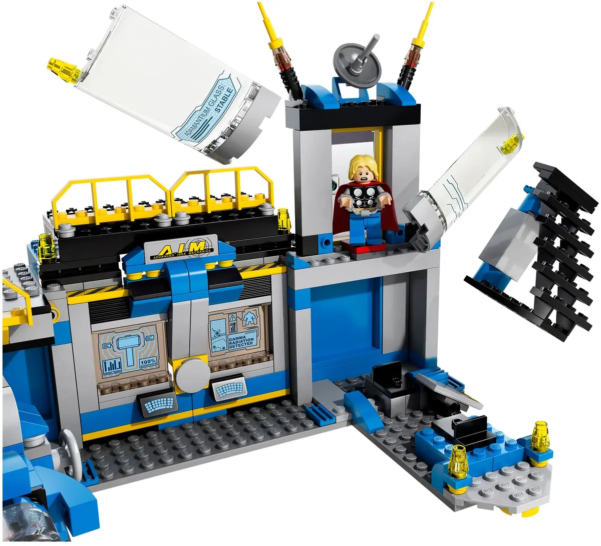 LEGO Marvel Super Heroes 76018 Avengers: Hulk Lab Smash set, image 4
