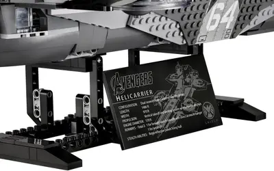 LEGO Marvel Super Heroes 76042 The SHIELD Helicarrier set, image 32