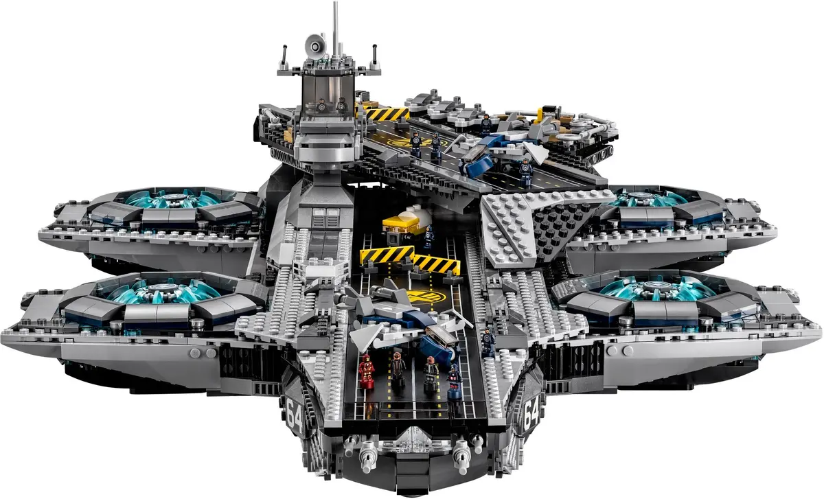 LEGO Marvel Super Heroes 76042 The SHIELD Helicarrier set, image 18