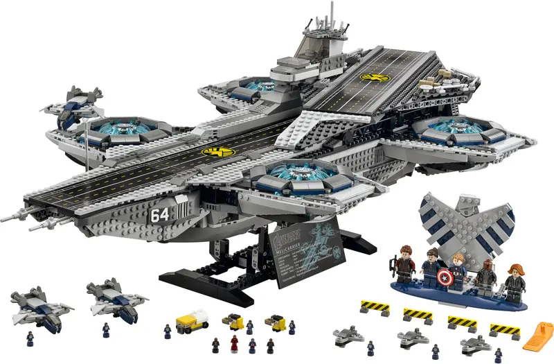 LEGO Marvel Super Heroes 76042 The SHIELD Helicarrier set