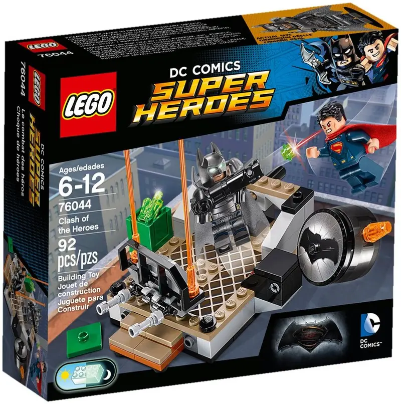 LEGO DC Comics Super Heroes 76044 Clash of the Heroes set, image 2