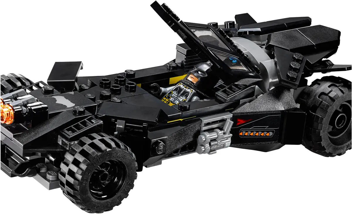 LEGO DC Comics Super Heroes 76087 Flying Fox: Batmobile Airlift Attack set, image 4
