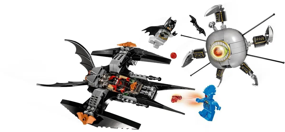 LEGO DC Comics Super Heroes 76111 Batman: Brother Eye Takedown set, image 3