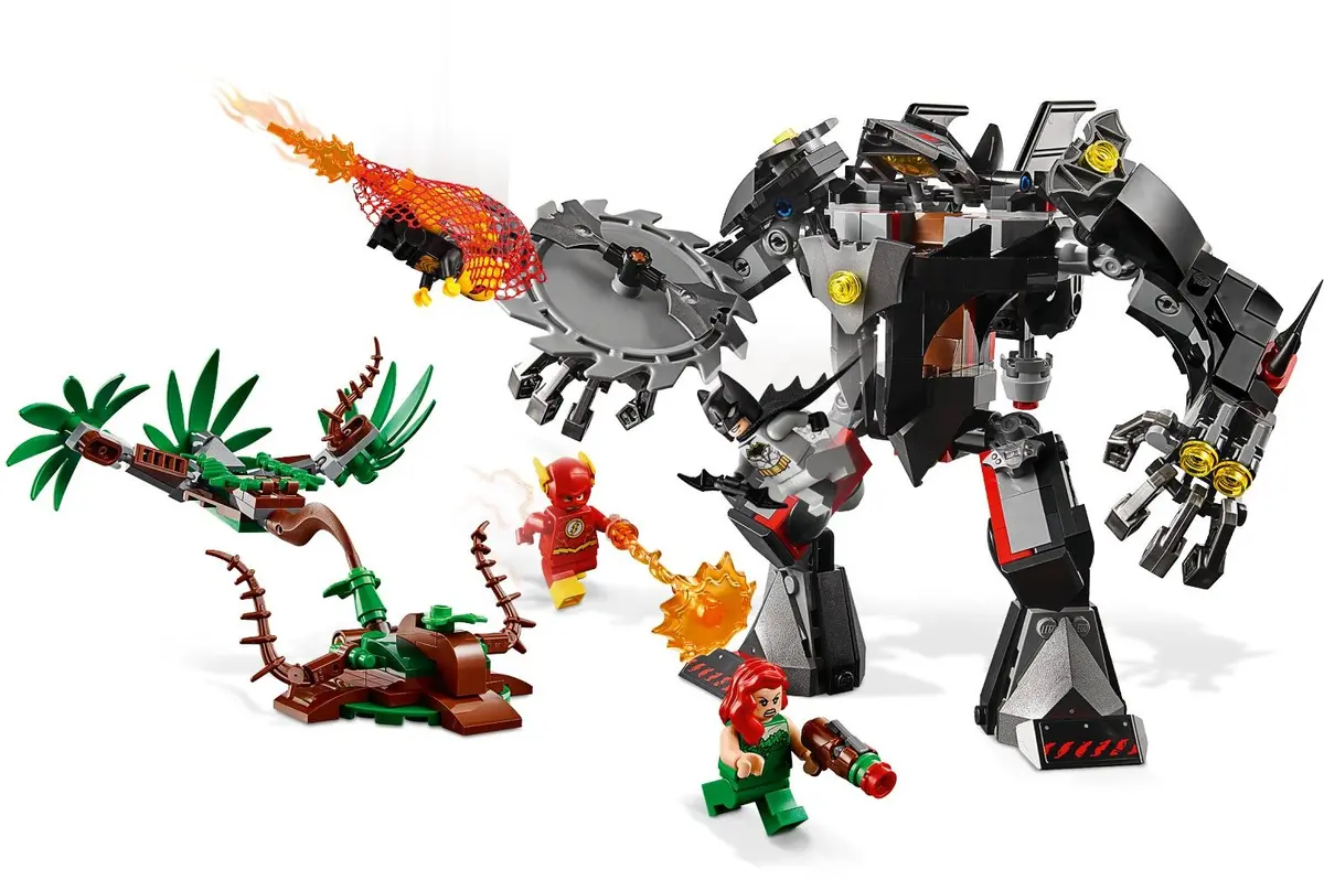 LEGO DC Comics Super Heroes 76117 Batman Mech vs. Poison Ivy Mech set, image 4