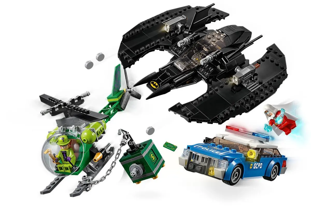 LEGO DC Comics Super Heroes 76120 Batman Batwing and The Riddler Heist set, image 3