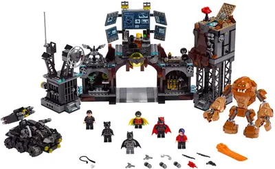LEGO DC Comics Super Heroes 76122 Batcave Clayface Invasion set