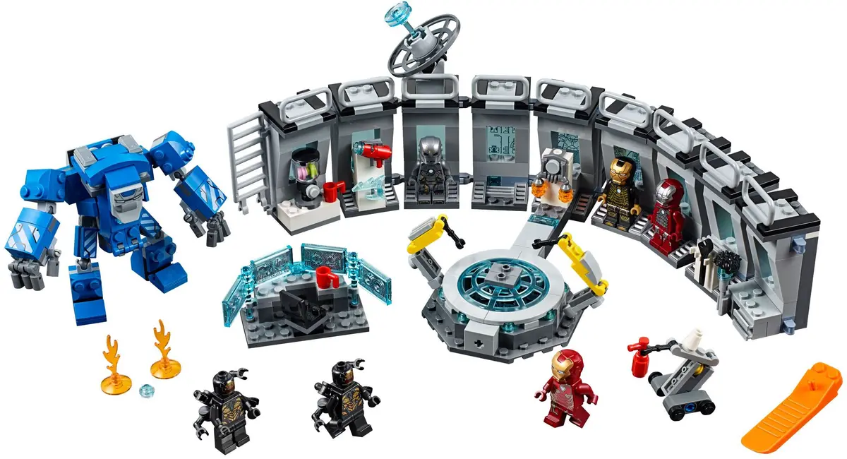 LEGO Marvel Super Heroes 76125 Iron Man Hall of Armor set