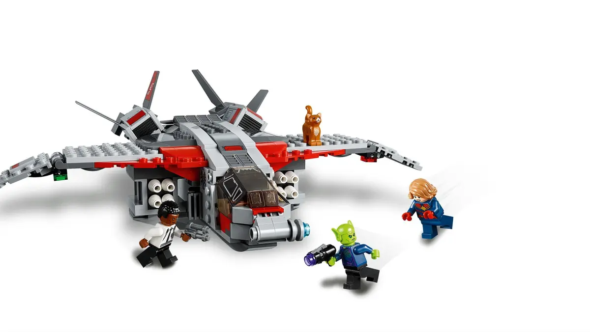 LEGO Marvel Super Heroes 76127 Captain Marvel and The Skrull Attack set, image 3