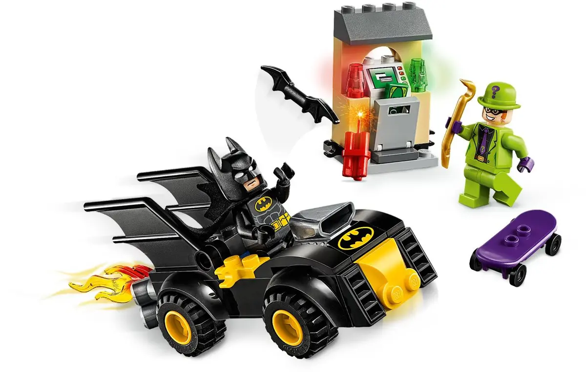 LEGO DC Comics Super Heroes 76137 Batman vs. The Riddler Robbery set, image 3