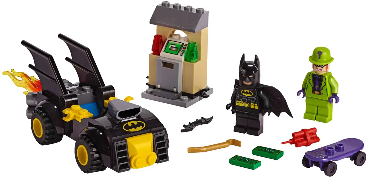 LEGO DC Comics Super Heroes 76137 Batman vs. The Riddler Robbery set