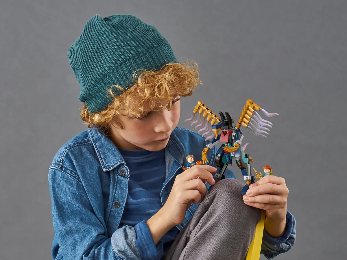 LEGO Marvel Super Heroes 76145 Eternals' Aerial Assault set, image 8