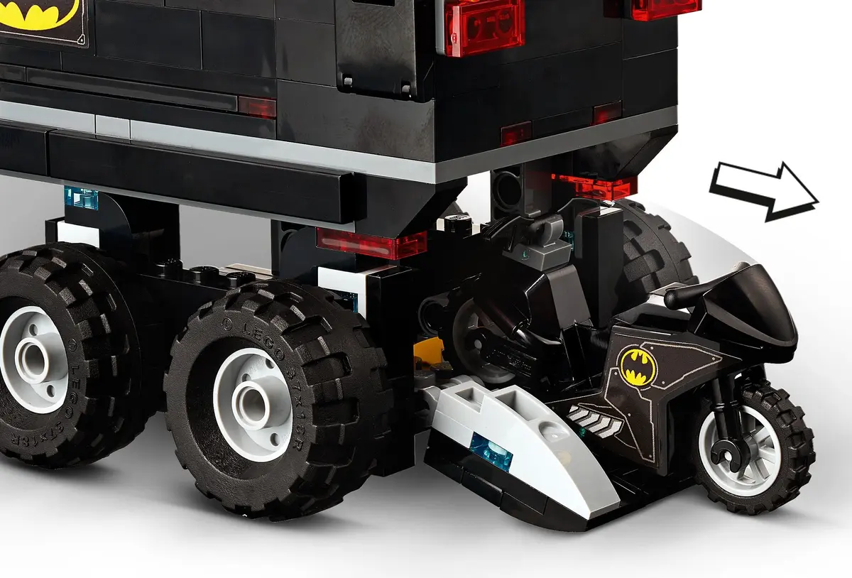 LEGO DC Comics Super Heroes 76160 Mobile Bat Base set, image 8