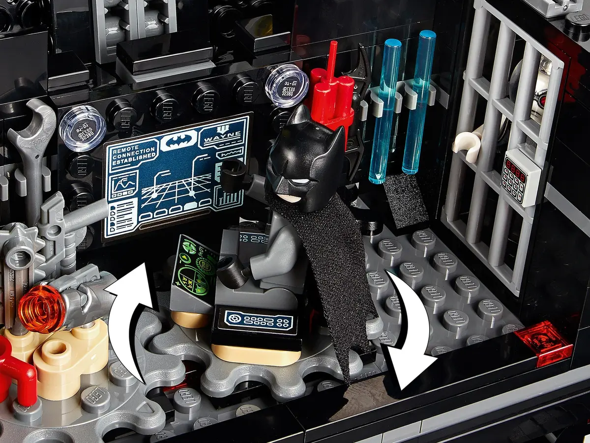 LEGO DC Comics Super Heroes 76160 Mobile Bat Base set, image 7