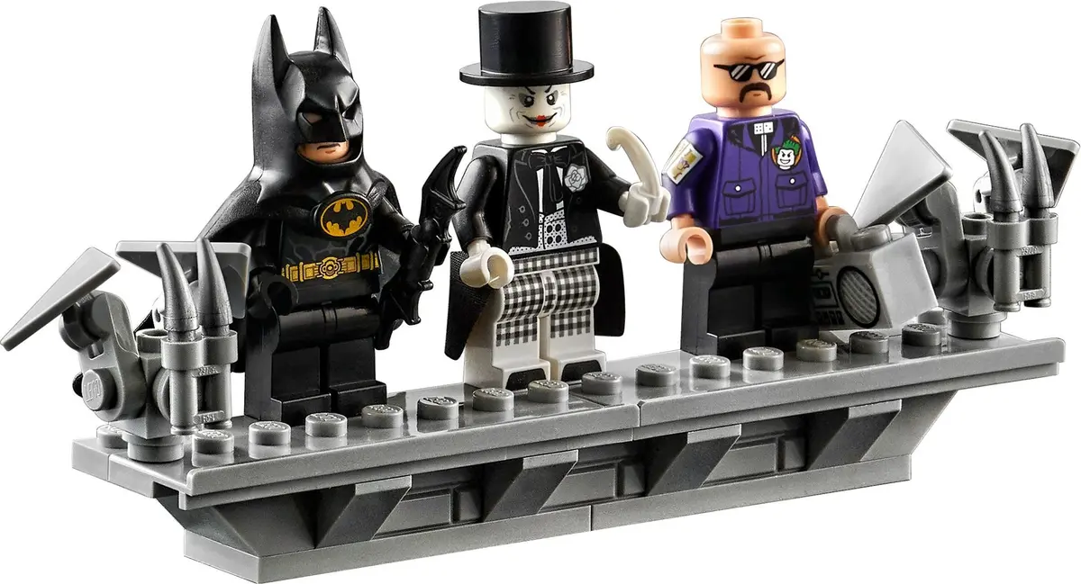 LEGO DC Comics Super Heroes 76161 1989 Batwing set, image 14