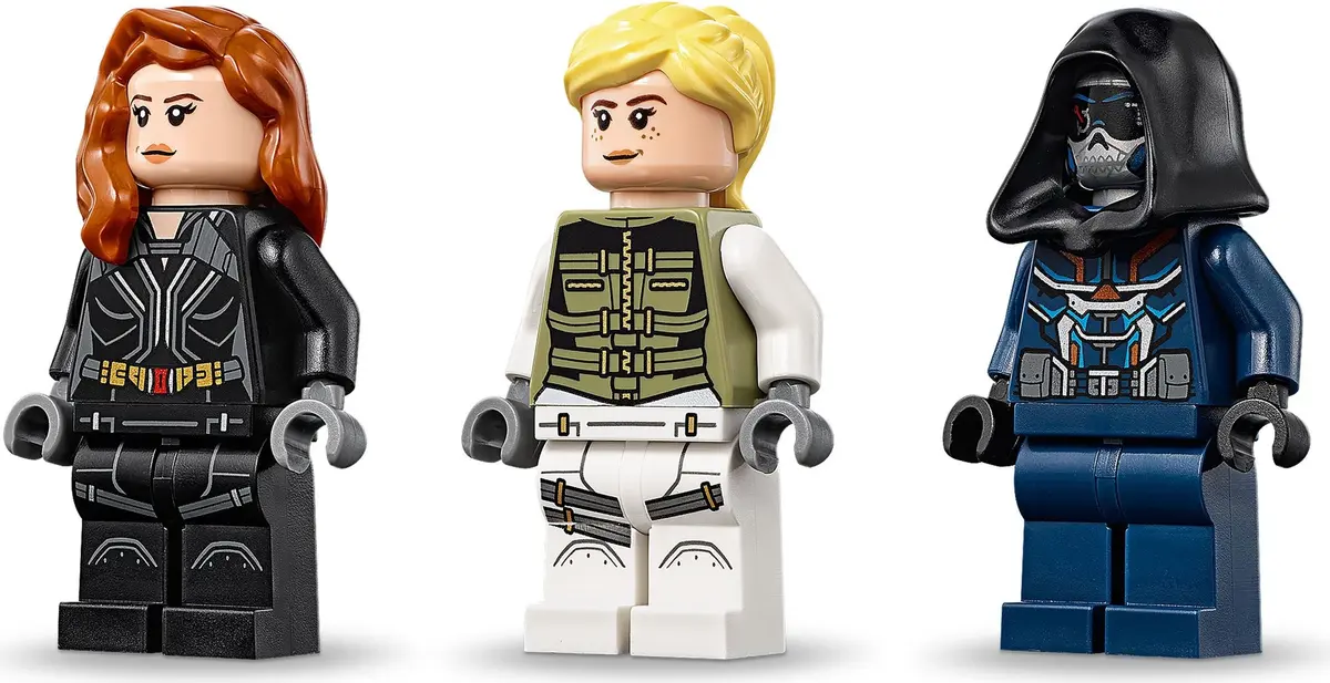 LEGO Marvel Super Heroes 76162 Black Widow's Helicopter Chase set, image 12