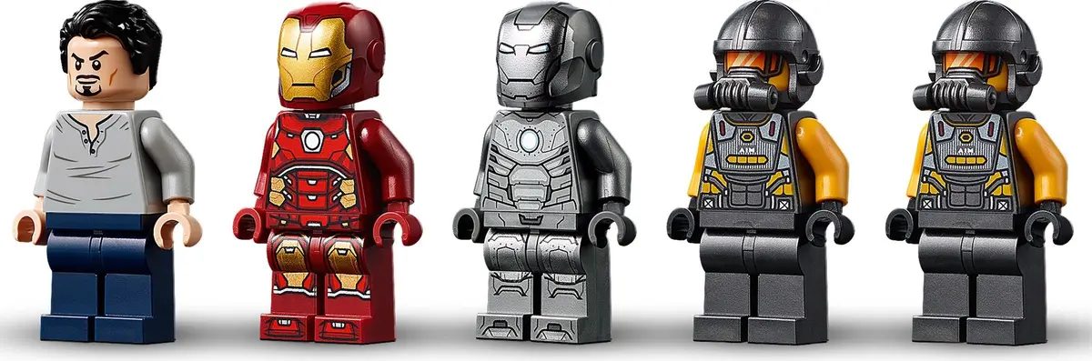 LEGO Marvel Super Heroes 76167 Iron Man Armory set, image 3