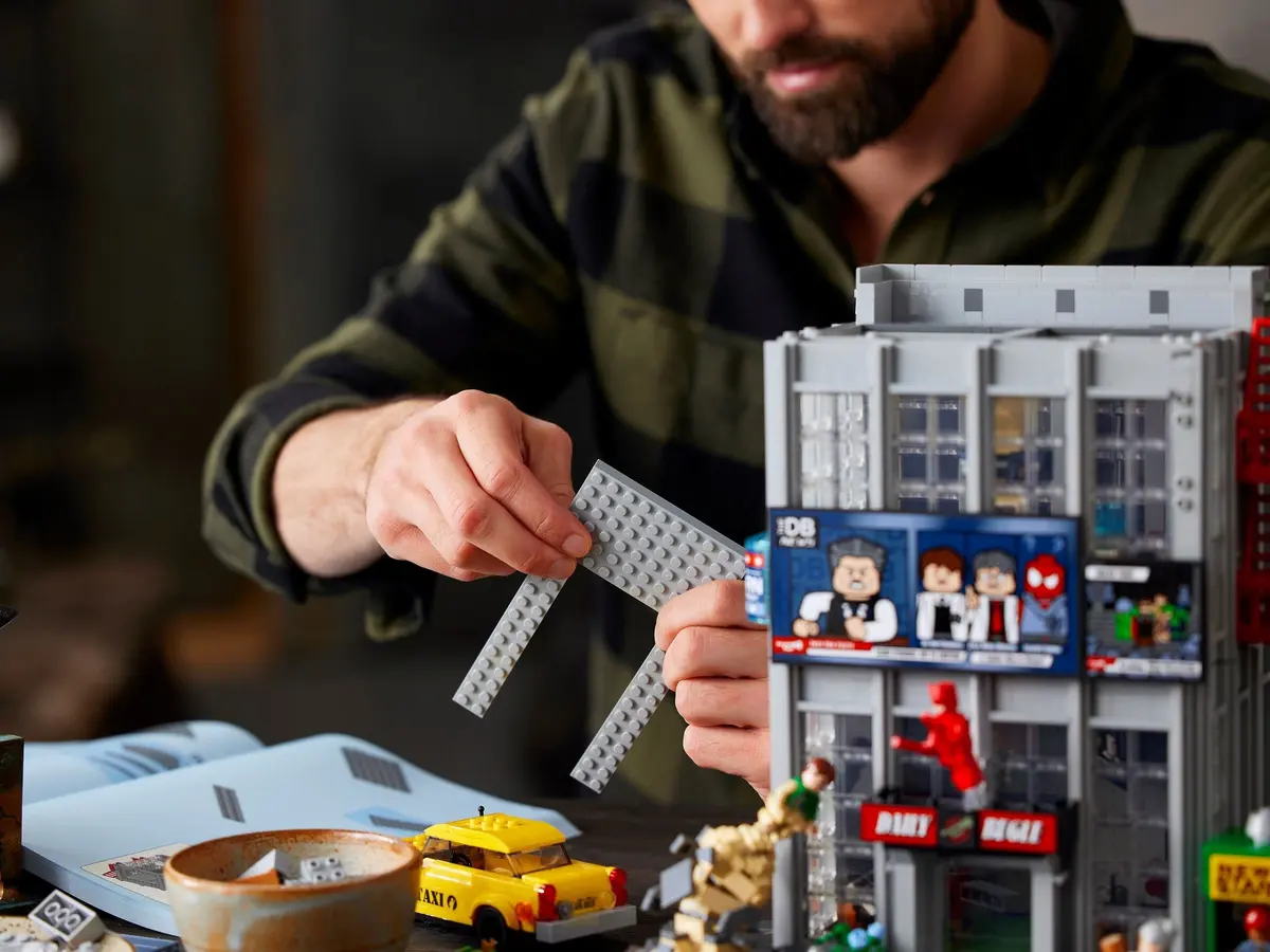 LEGO Marvel Super Heroes 76178 Daily Bugle set, image 29