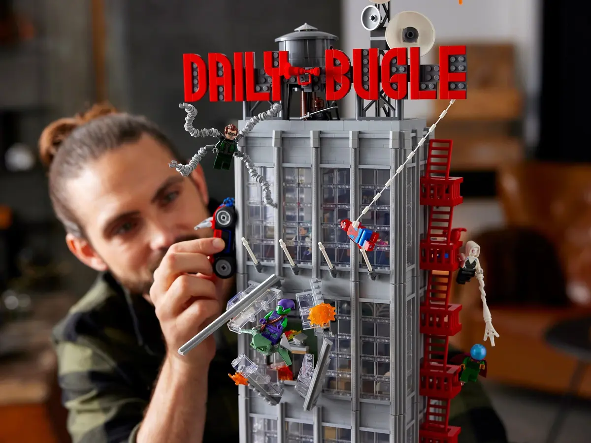 LEGO Marvel Super Heroes 76178 Daily Bugle set, image 27
