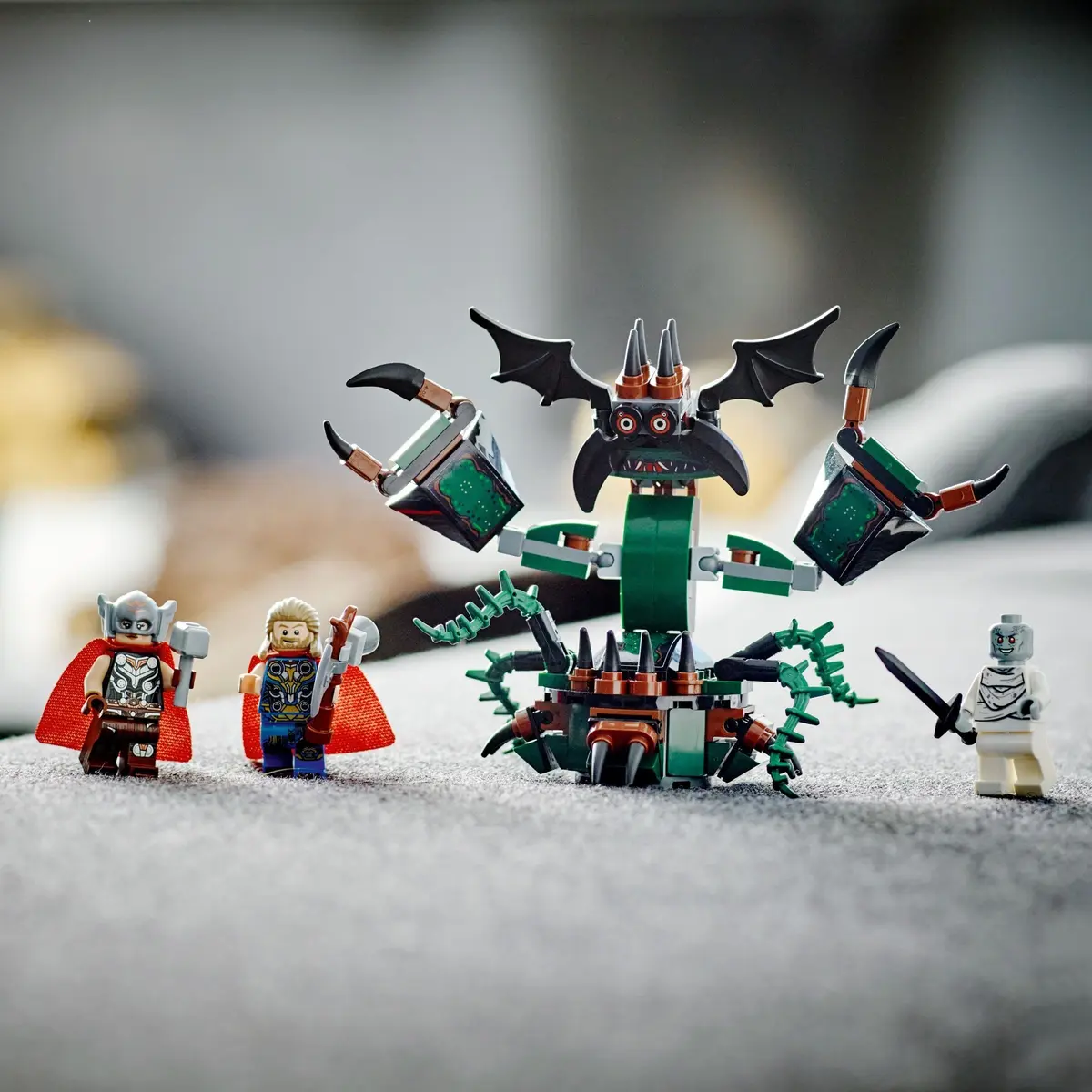 LEGO Marvel Super Heroes 76207 Attack on New Asgard set, image 5