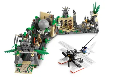 LEGO Indiana Jones 7623 Temple Escape set, image 2
