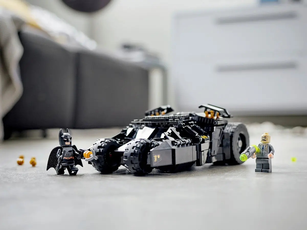 LEGO DC Comics Super Heroes 76239 Batmobile Tumbler: Scarecrow Showdown set, image 4