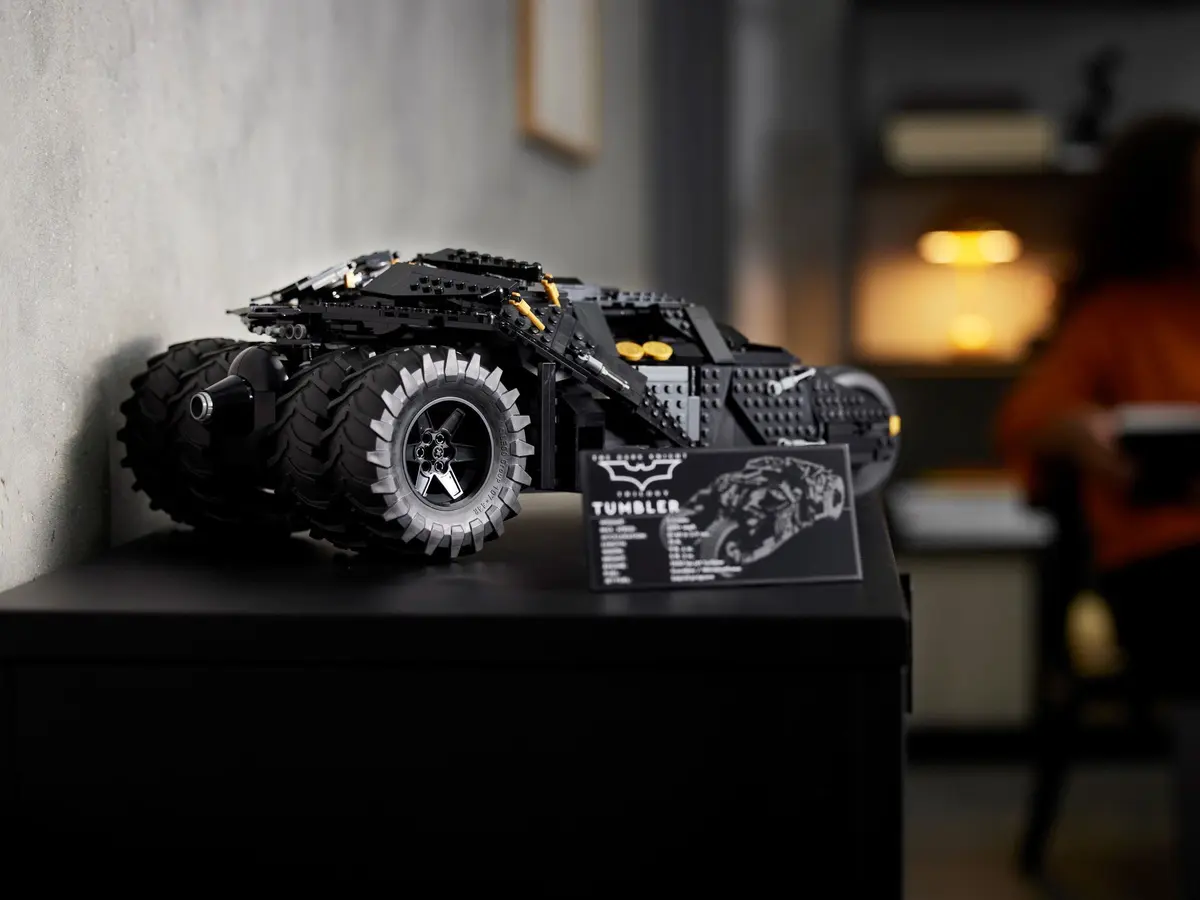LEGO DC Comics Super Heroes 76240 Batmobile Tumbler set, image 7