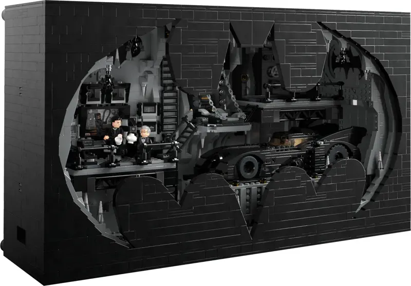 LEGO DC Comics Super Heroes 76252 Batcave – Shadow Box set