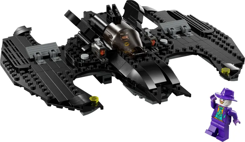 LEGO DC Comics Super Heroes 76265 Batwing: Batman vs. The Joker set