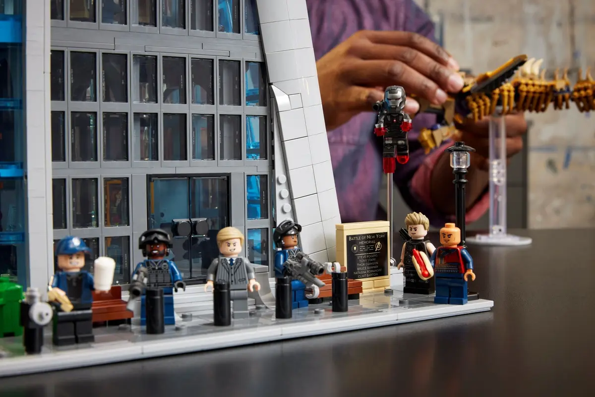 LEGO Marvel Super Heroes 76269 Avengers Tower set, image 7