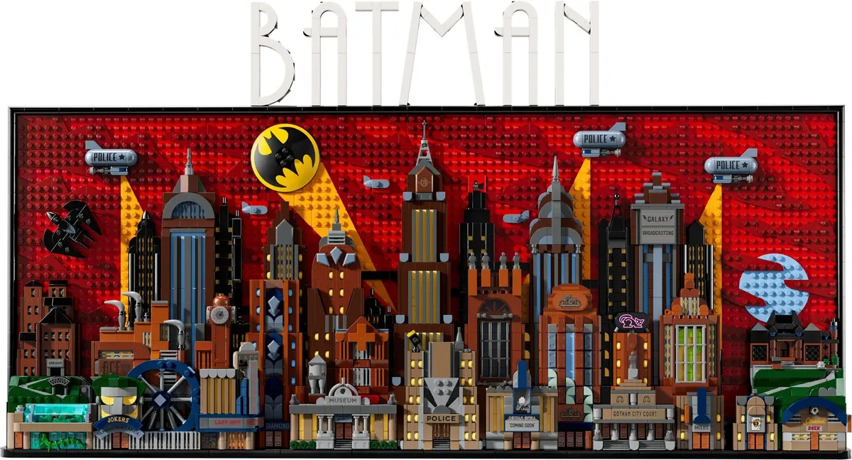 LEGO DC Comics Super Heroes 76271 Batman: The Animated Series Gotham City set, image 2