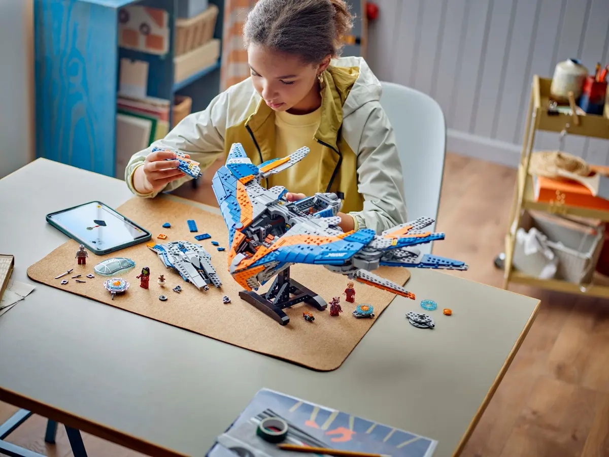 LEGO Marvel Super Heroes 76286 The Milano Spaceship set, image 6