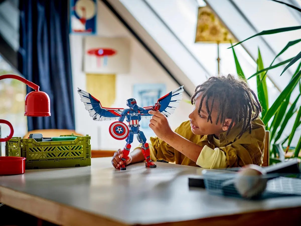LEGO Marvel Super Heroes 76296 New Captain America Construction Figure set, image 5
