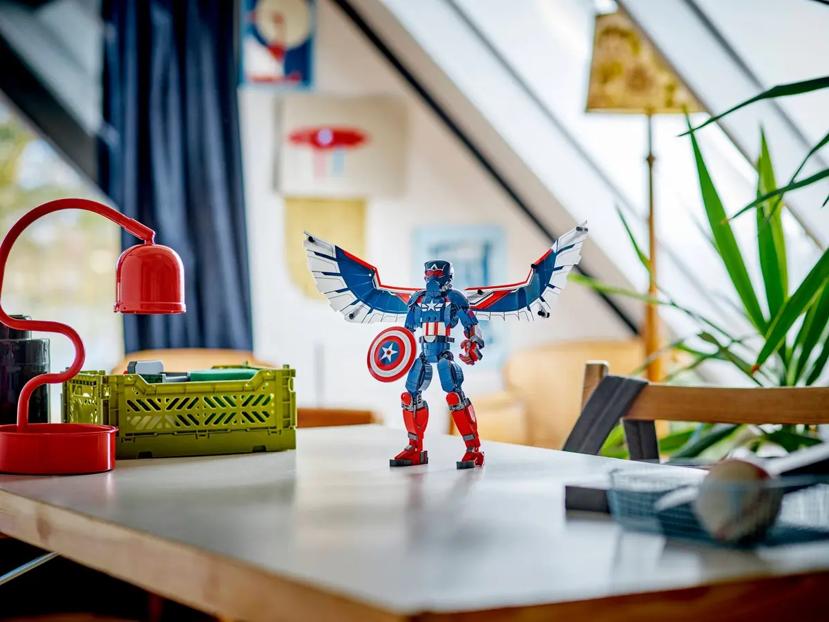 LEGO Marvel Super Heroes 76296 New Captain America Construction Figure set, image 6
