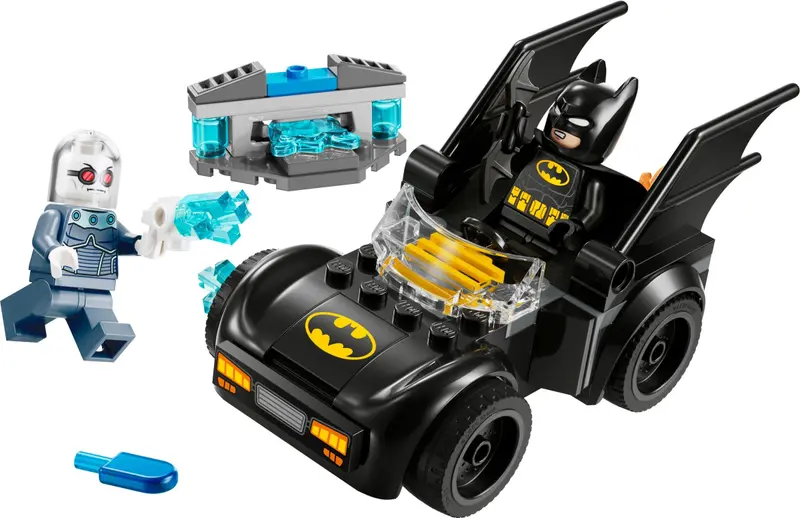LEGO DC Comics Super Heroes 76301 Batman & Batmobile vs. Mr. Freeze set
