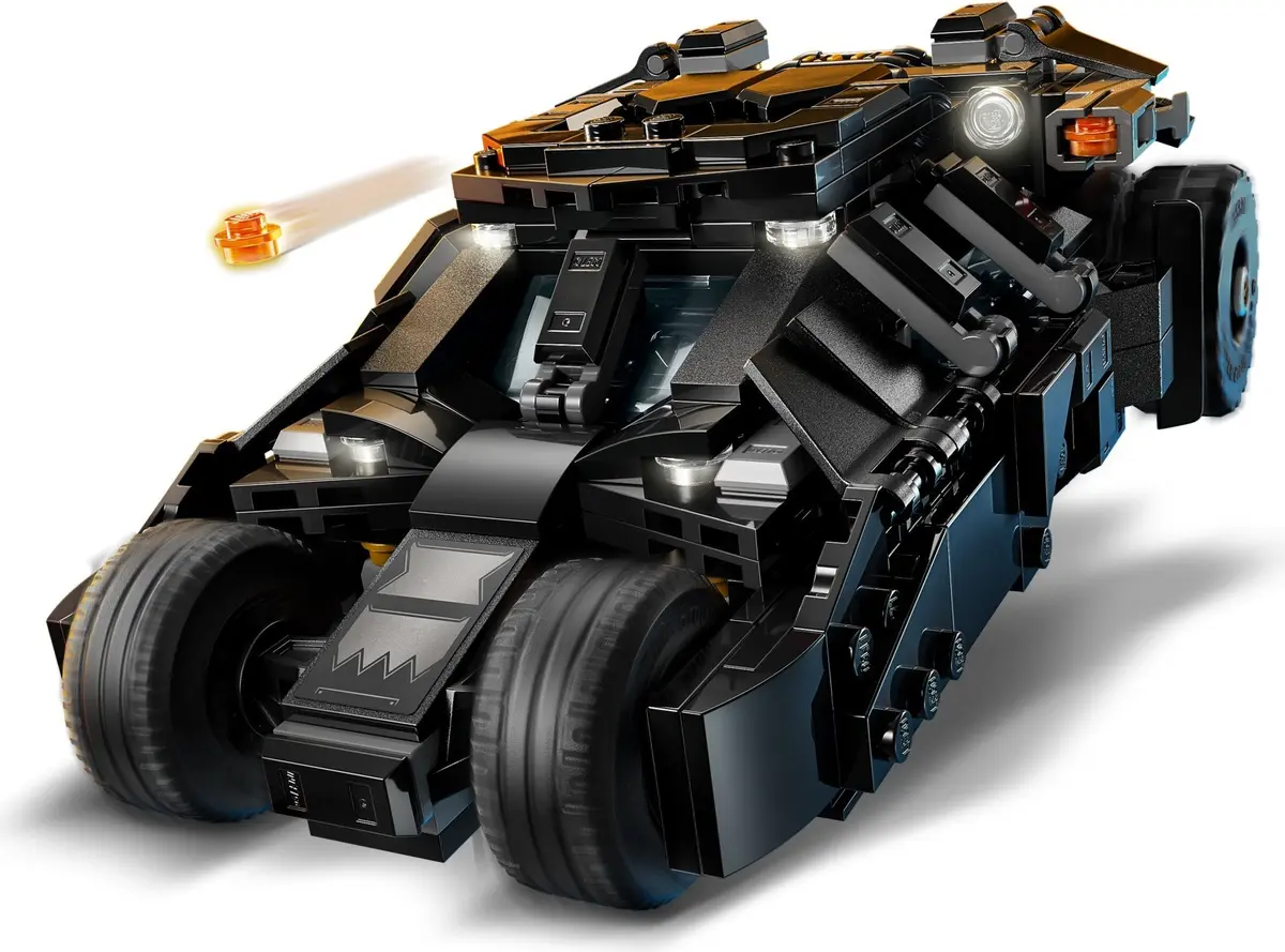 LEGO DC Comics Super Heroes 76303 Batman Tumbler vs. Two-Face & The Joker set, image 8