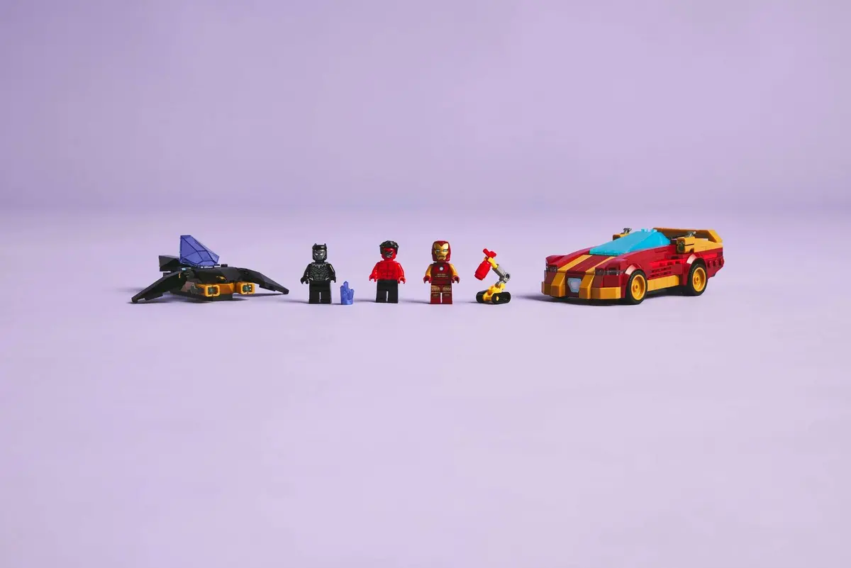 LEGO Marvel Super Heroes 76310 Iron Man Car & Black Panther vs. Red Hulk set, image 6
