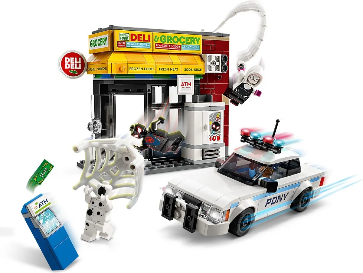 LEGO Marvel Super Heroes 76311 Miles Morales vs. the Spot set, image 8
