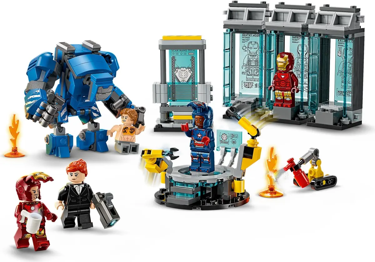 LEGO Marvel Super Heroes 76315 Iron Man's Laboratory: Hall of Armor set, image 11