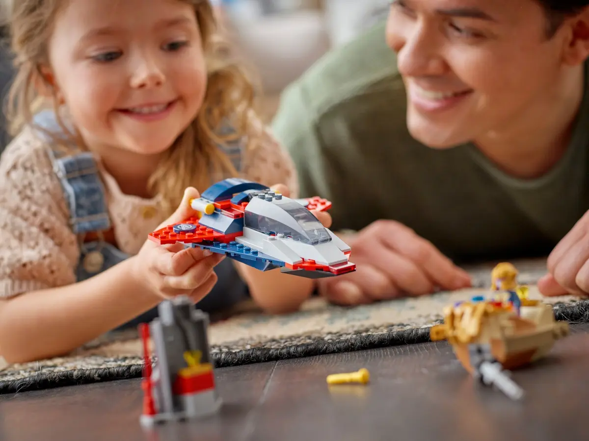 LEGO Marvel Super Heroes 76319 Captain America vs. Thanos set, image 6