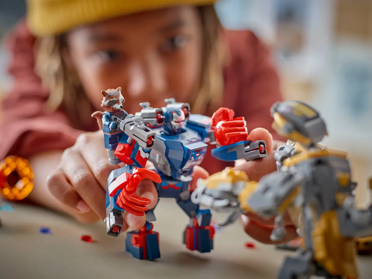 LEGO Marvel Super Heroes 76322 Avengers: Endgame Thor vs. Chitauri set, image 5