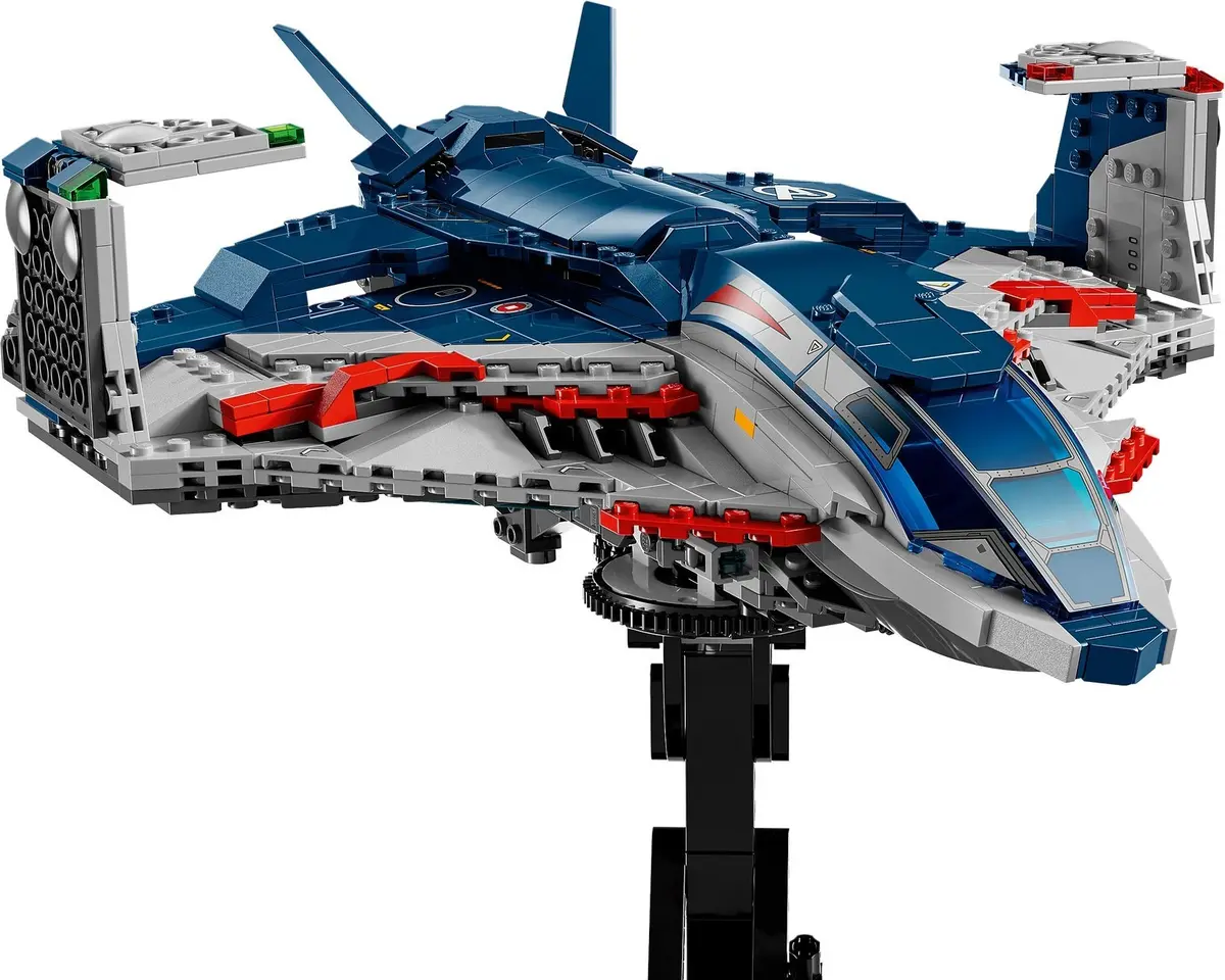 LEGO Marvel Super Heroes 76325 Avengers: Age of Ultron Quinjet set, image 7