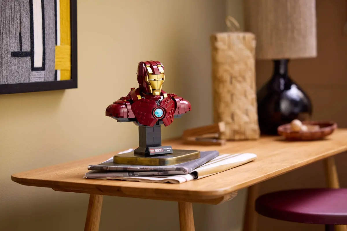 LEGO Marvel Super Heroes 76327 Iron Man MK4 Bust set, image 8