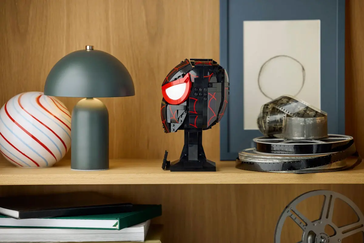 LEGO Marvel Super Heroes 76329 Miles Morales' Mask set, image 9