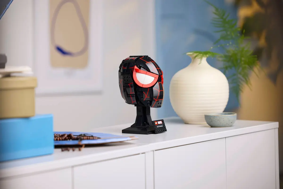 LEGO Marvel Super Heroes 76329 Miles Morales' Mask set, image 7