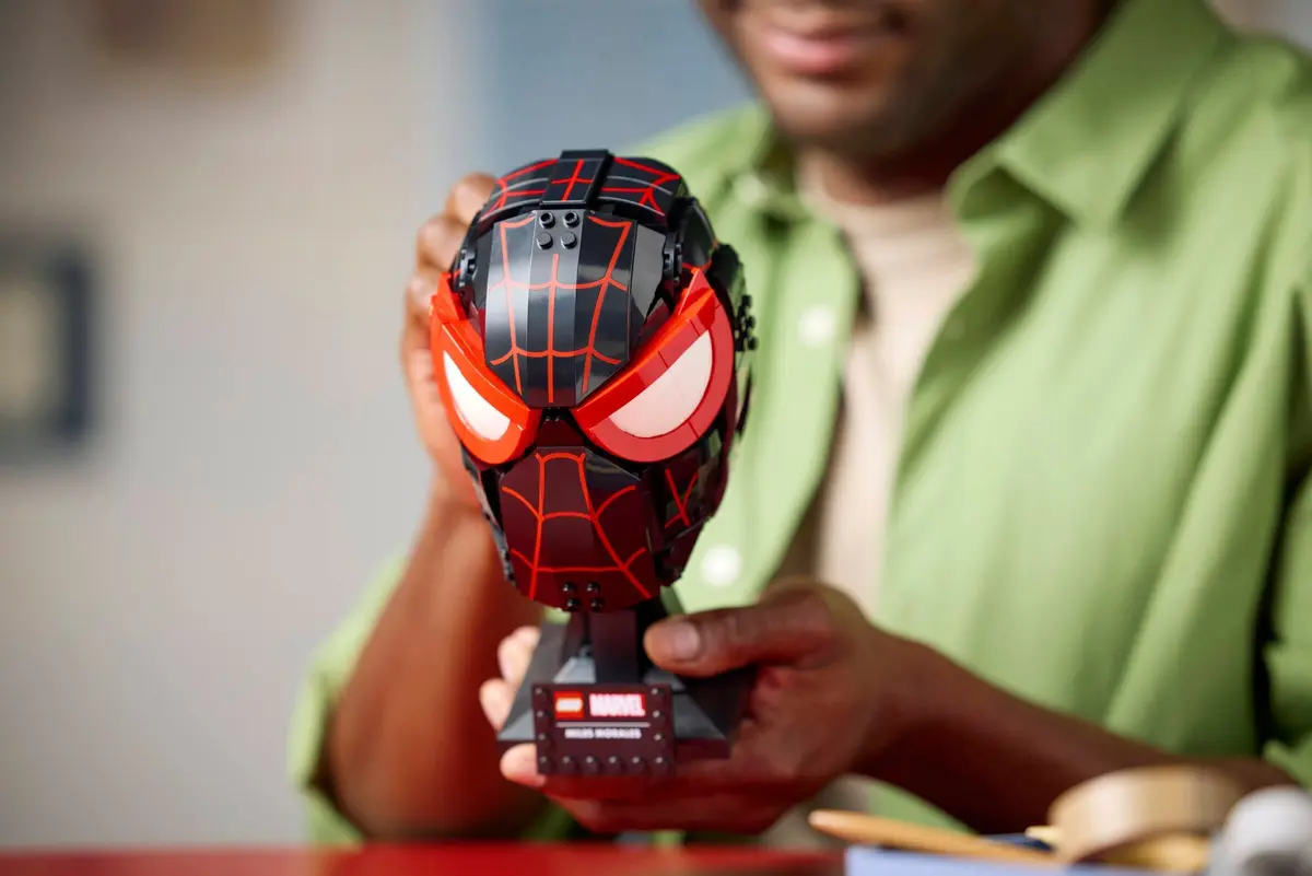 LEGO Marvel Super Heroes 76329 Miles Morales' Mask set, image 5
