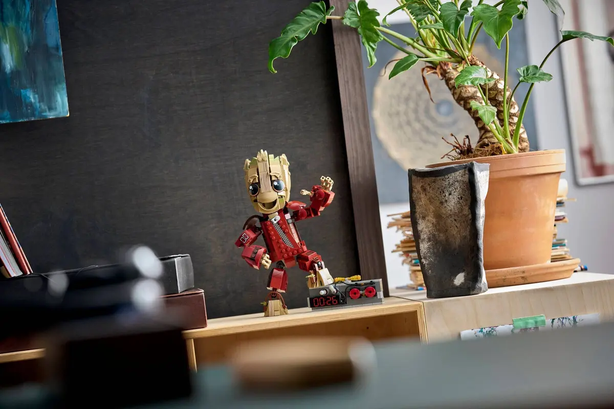 LEGO Marvel Super Heroes 76341 Ravager Jumpsuit Groot set, image 7