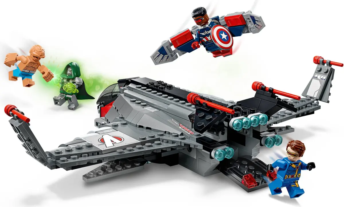 LEGO Marvel Super Heroes 76347 Avengers: Doomsday Quinjet set, image 11
