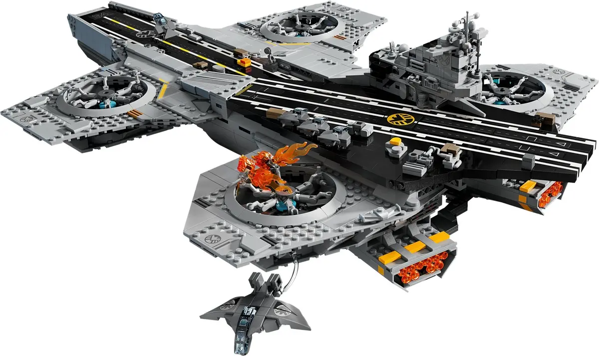 LEGO Marvel Super Heroes 76354 S.H.I.E.L.D. Helicarrier set, image 22