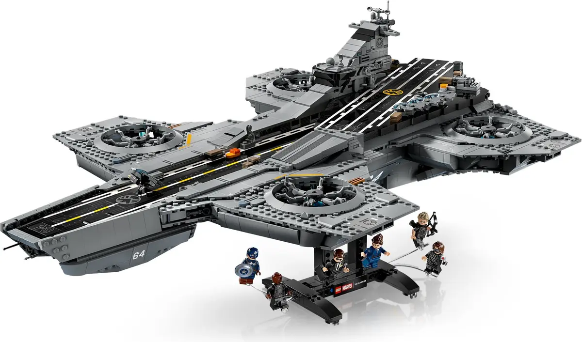 LEGO Marvel Super Heroes 76354 S.H.I.E.L.D. Helicarrier set, image 18