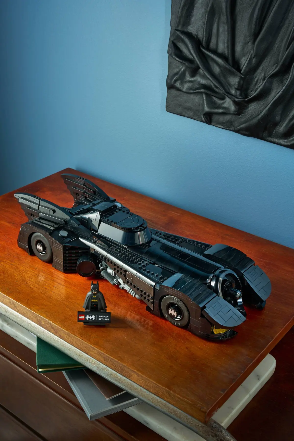 LEGO DC Comics Super Heroes 76355 Batman Returns Batmobile set, image 12